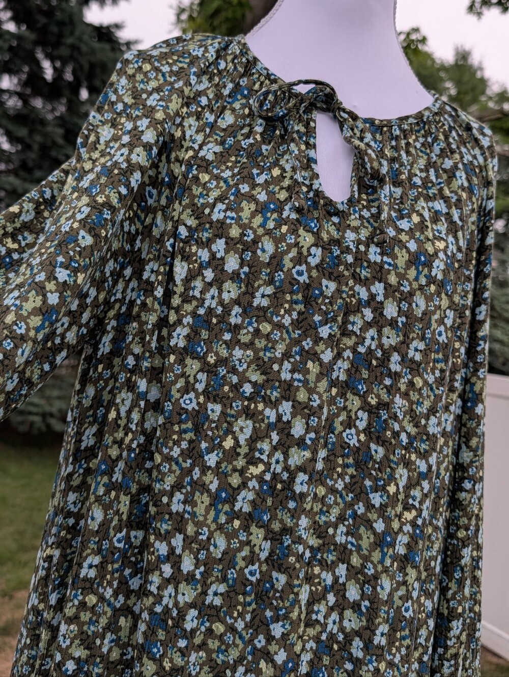 Prairie Cottagecore Sonoma Dress Sage Green Blue Floral Tiered Large Maxi Great